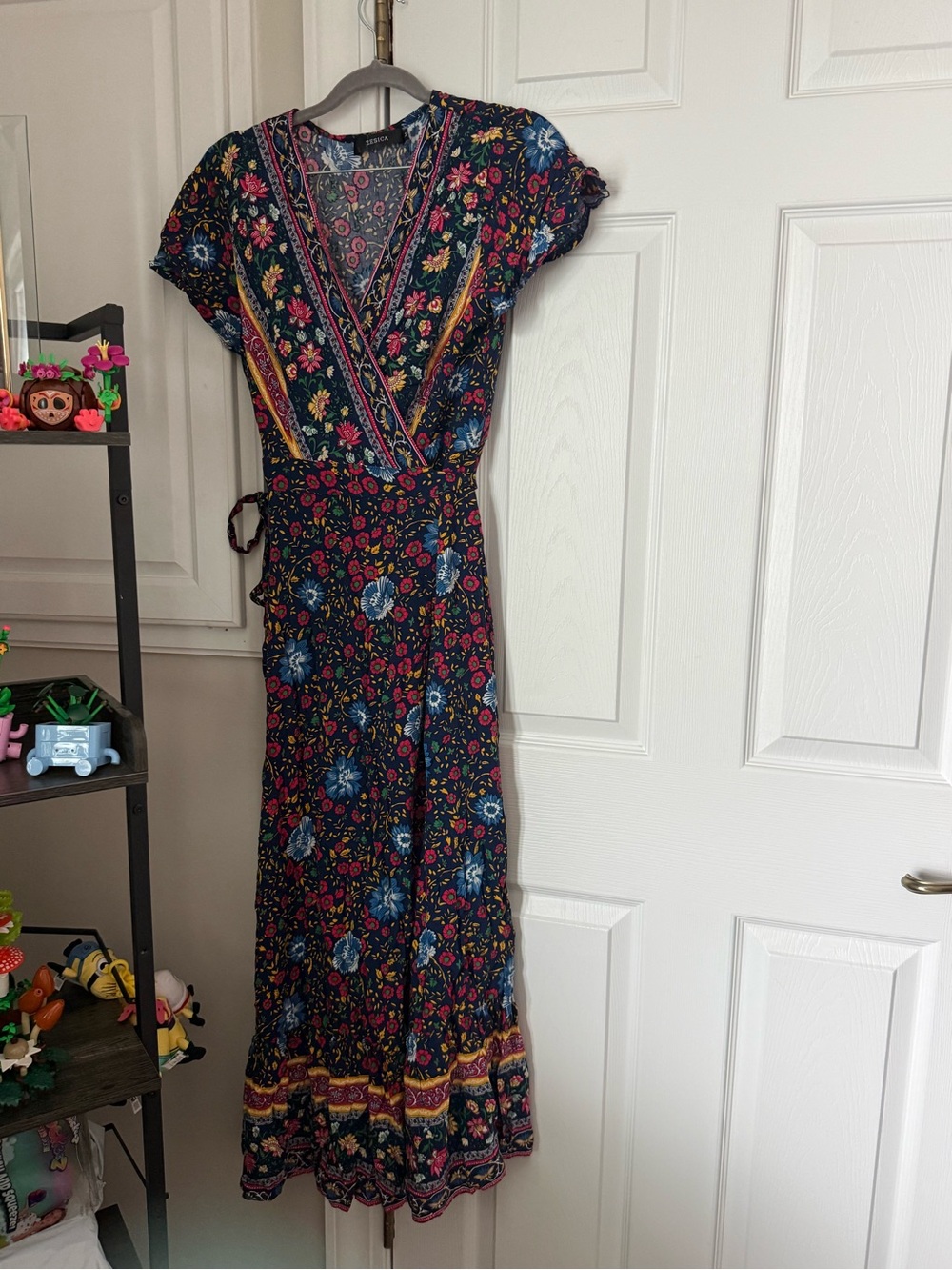 ZESICA Floral Wrap Maxi Dress Size M Navy Boho Short Sleeve Ruffle Hem